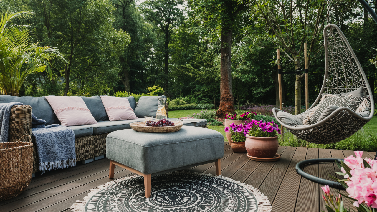 Jardín con estilo escandinavo moderno